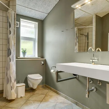 Nael - 1-6km From The Sea By Interhome Feriehus