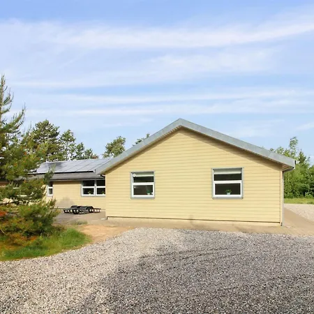 Nael - 1-6km From The Sea By Interhome Feriehus