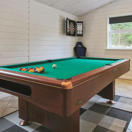 Nael - 1-6km From The Sea By Interhome Feriehus